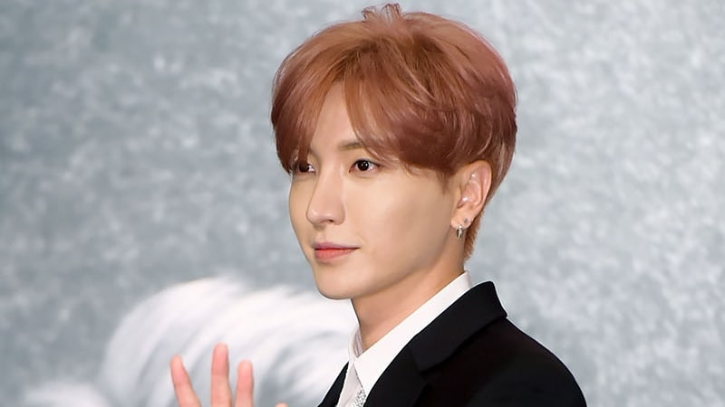 Leeteuk, berposisi sebagai sub vokalis